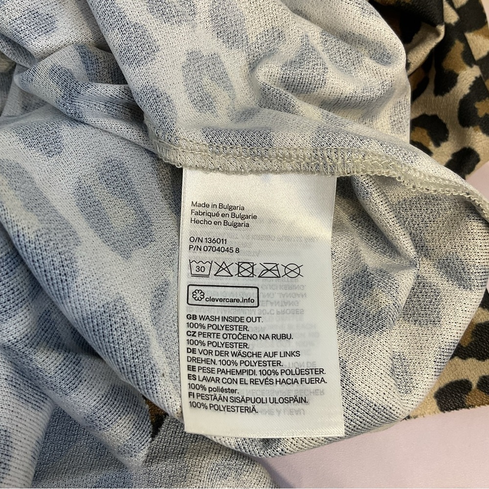 H & M Brown tan and black Leopard print pleated skirt size 0 - Picture 10 of 10